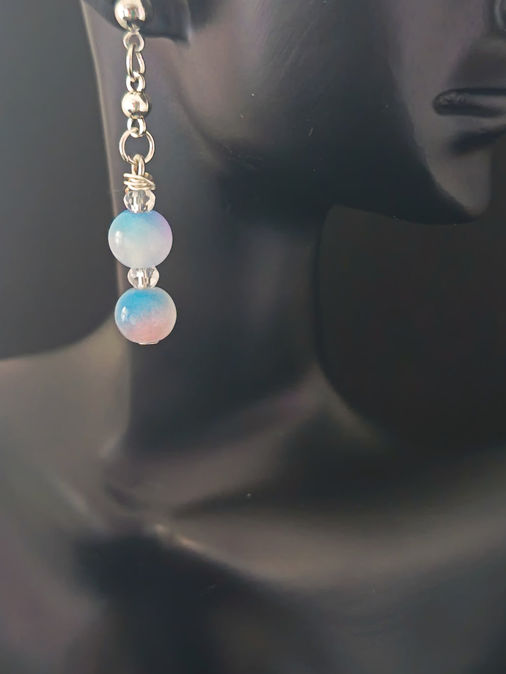 Orecchini con perle in vetro